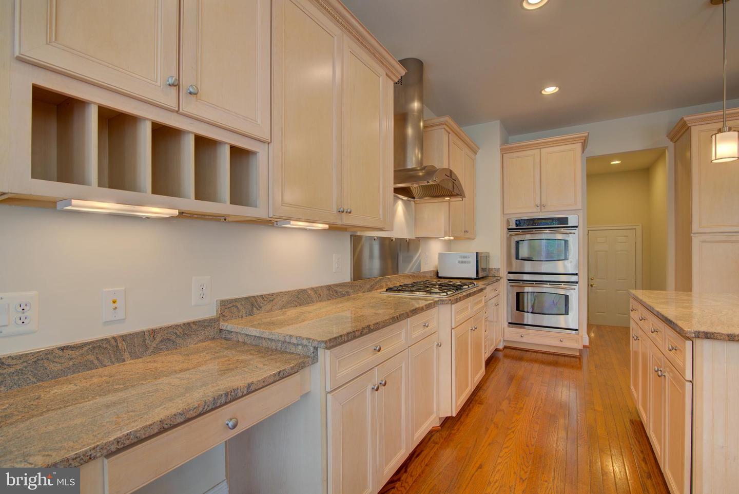 43710 BURNING SANDS TER, LEESBURG, Virginia 20176, 4 Bedrooms Bedrooms, ,4 BathroomsBathrooms,Residential,For sale,43710 BURNING SANDS TER,VALO2097362 MLS # VALO2097362
