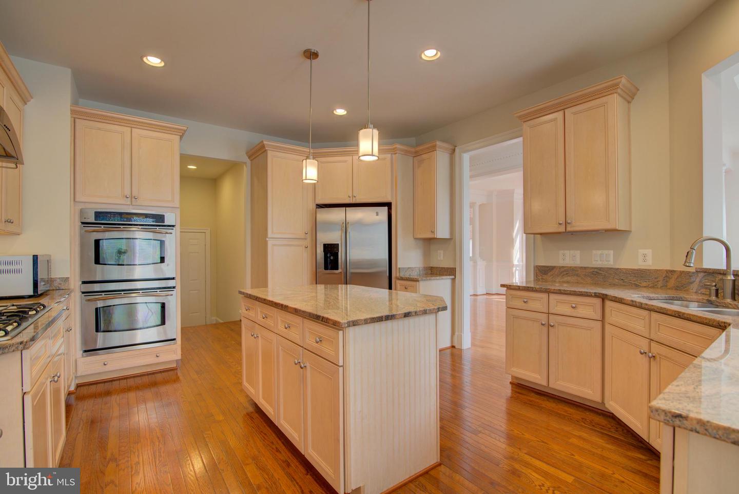 43710 BURNING SANDS TER, LEESBURG, Virginia 20176, 4 Bedrooms Bedrooms, ,4 BathroomsBathrooms,Residential,For sale,43710 BURNING SANDS TER,VALO2097362 MLS # VALO2097362