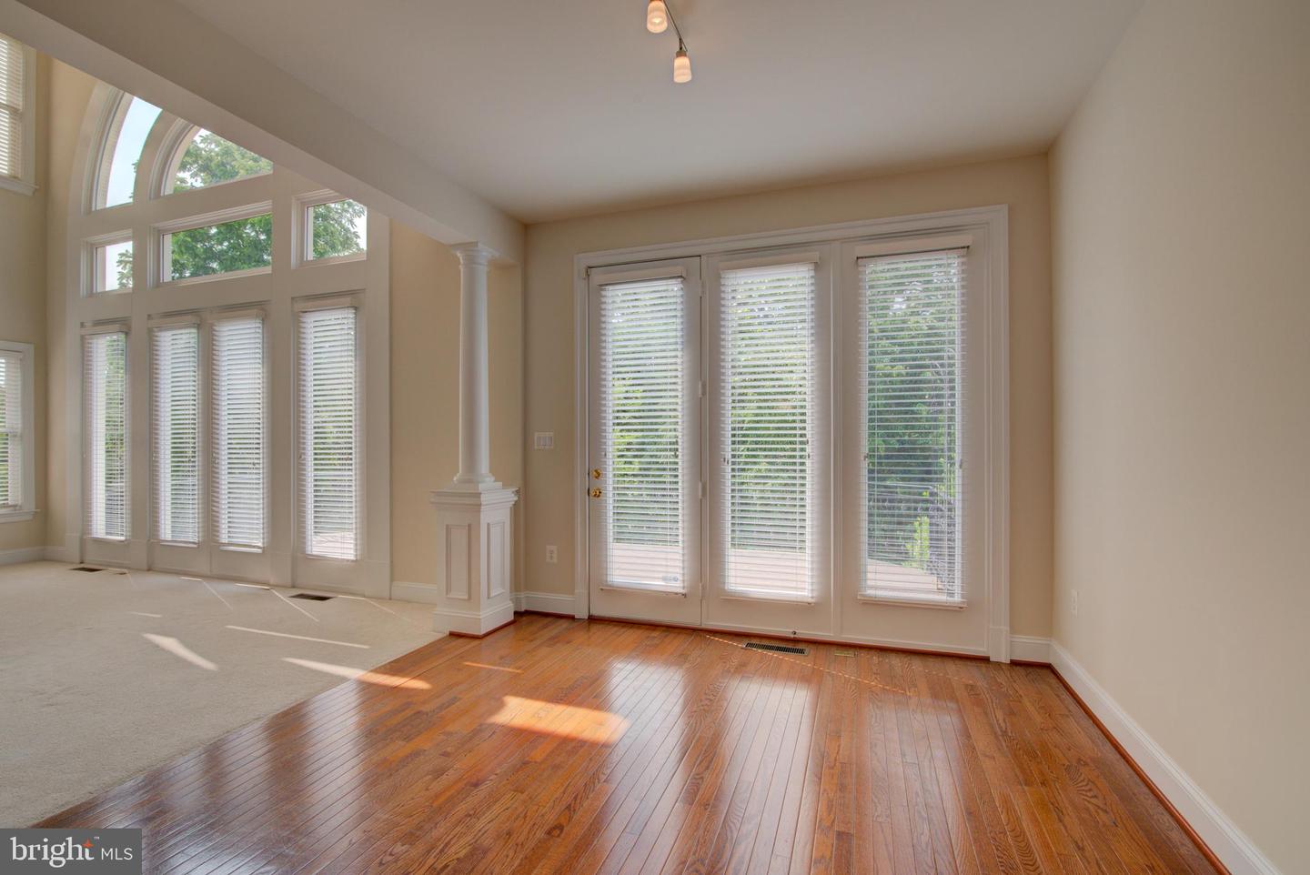 43710 BURNING SANDS TER, LEESBURG, Virginia 20176, 4 Bedrooms Bedrooms, ,4 BathroomsBathrooms,Residential,For sale,43710 BURNING SANDS TER,VALO2097362 MLS # VALO2097362