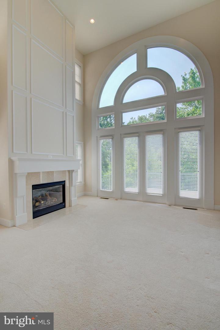 43710 BURNING SANDS TER, LEESBURG, Virginia 20176, 4 Bedrooms Bedrooms, ,4 BathroomsBathrooms,Residential,For sale,43710 BURNING SANDS TER,VALO2097362 MLS # VALO2097362