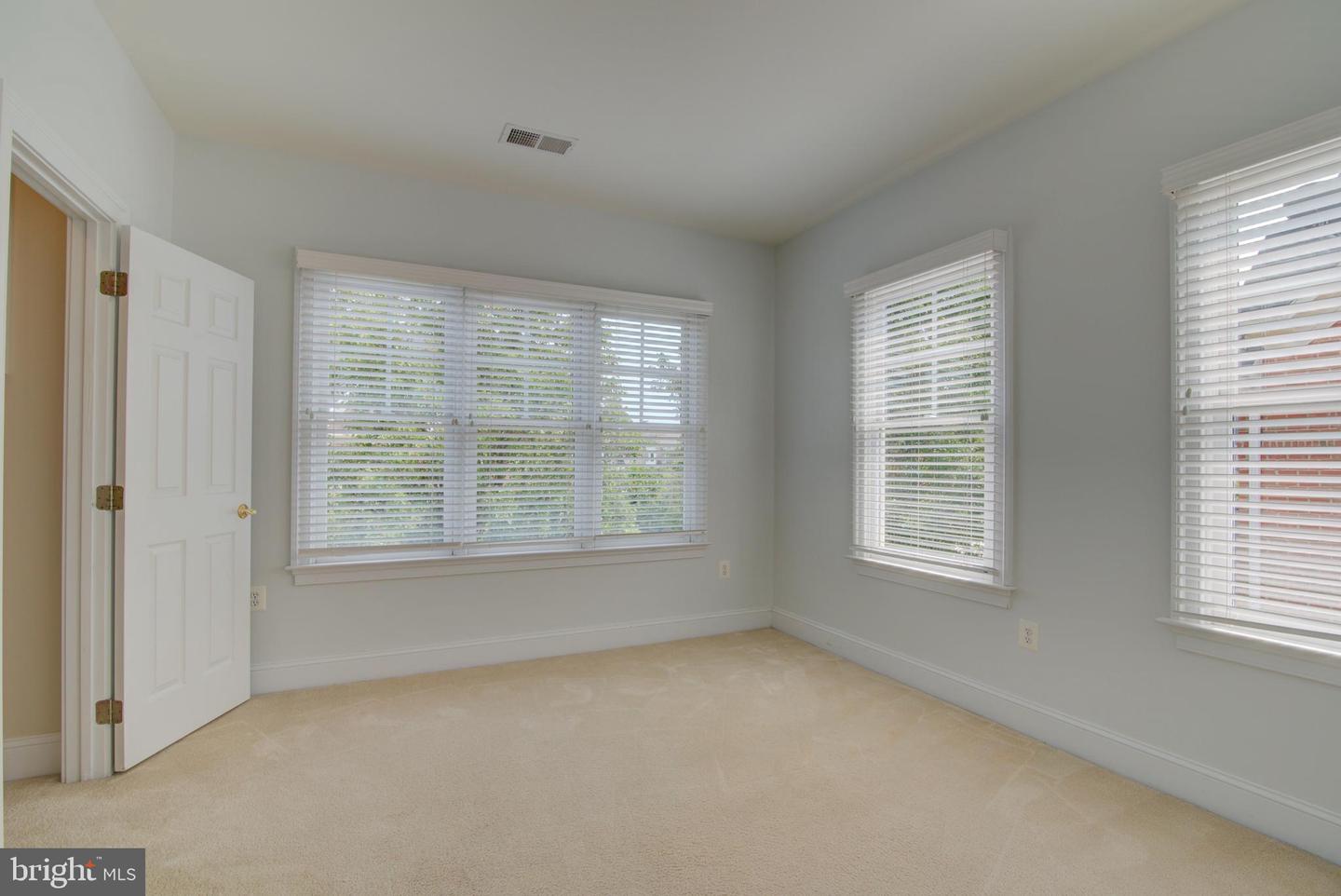 43710 BURNING SANDS TER, LEESBURG, Virginia 20176, 4 Bedrooms Bedrooms, ,4 BathroomsBathrooms,Residential,For sale,43710 BURNING SANDS TER,VALO2097362 MLS # VALO2097362