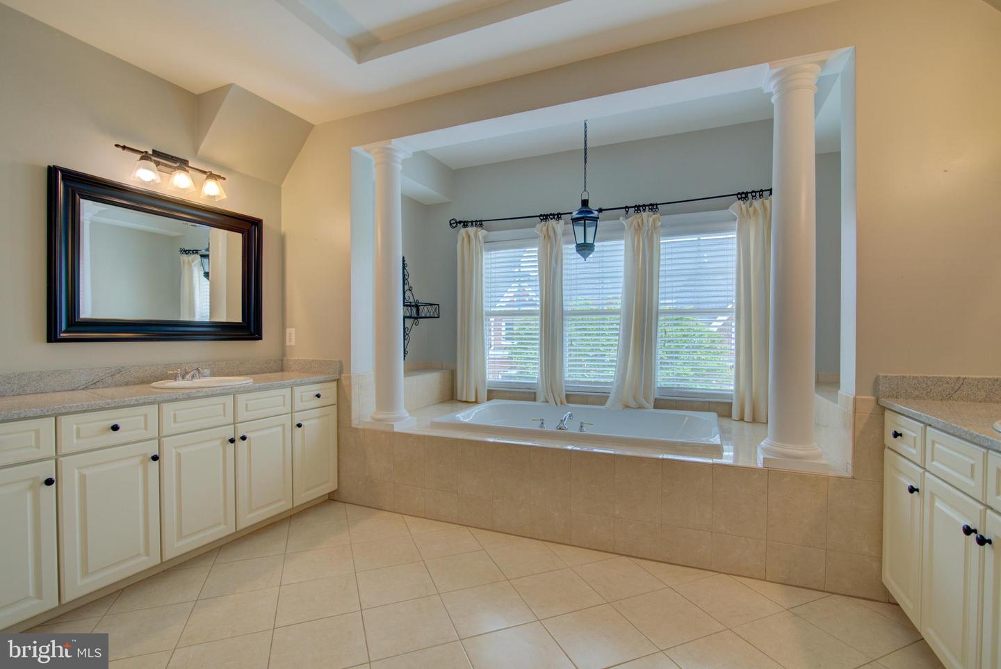 43710 BURNING SANDS TER, LEESBURG, Virginia 20176, 4 Bedrooms Bedrooms, ,4 BathroomsBathrooms,Residential,For sale,43710 BURNING SANDS TER,VALO2097362 MLS # VALO2097362