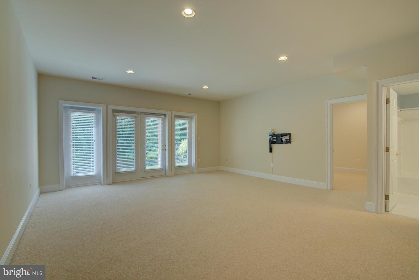 43710 BURNING SANDS TER, LEESBURG, Virginia 20176, 4 Bedrooms Bedrooms, ,4 BathroomsBathrooms,Residential,For sale,43710 BURNING SANDS TER,VALO2097362 MLS # VALO2097362