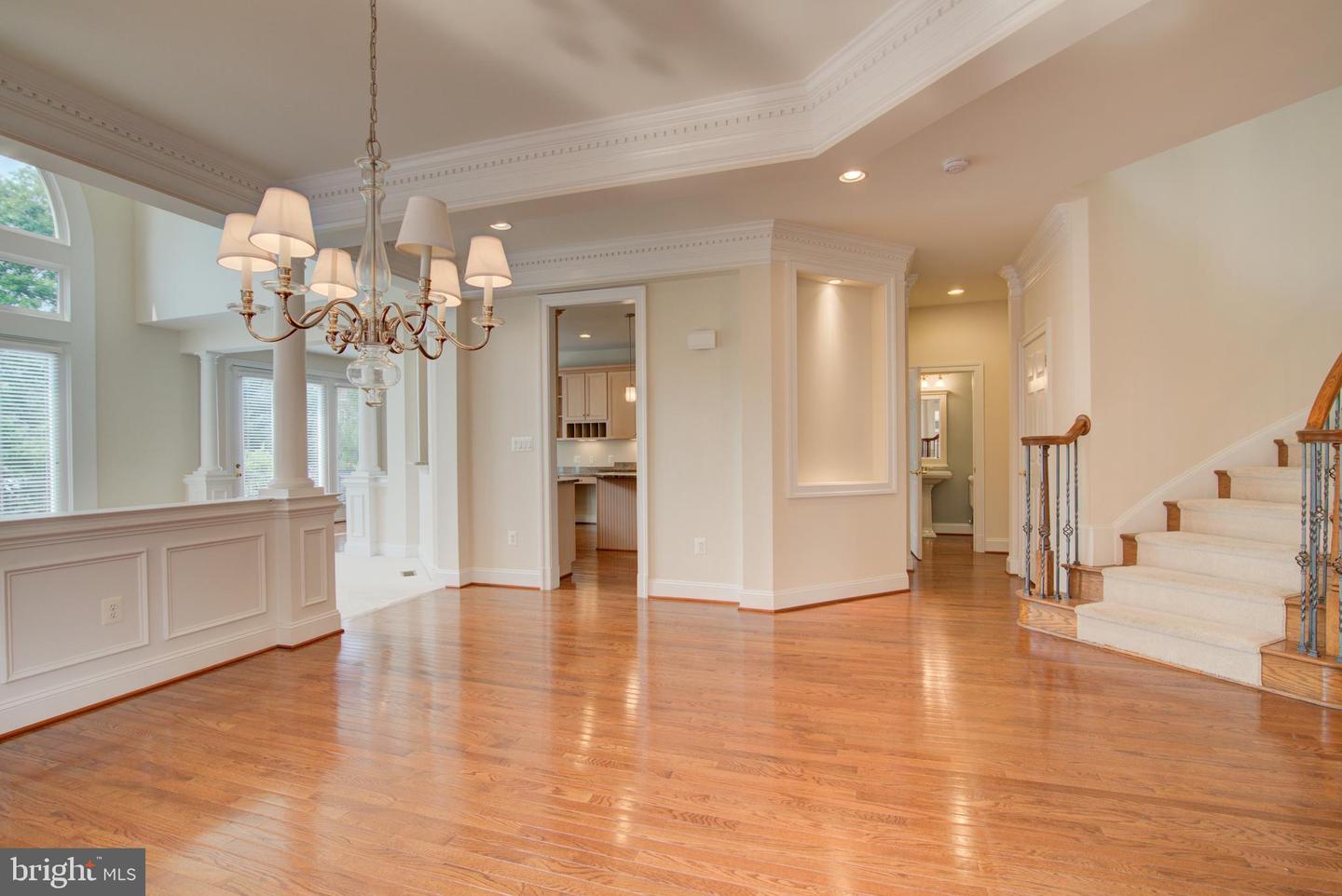 43710 BURNING SANDS TER, LEESBURG, Virginia 20176, 4 Bedrooms Bedrooms, ,4 BathroomsBathrooms,Residential,For sale,43710 BURNING SANDS TER,VALO2097362 MLS # VALO2097362