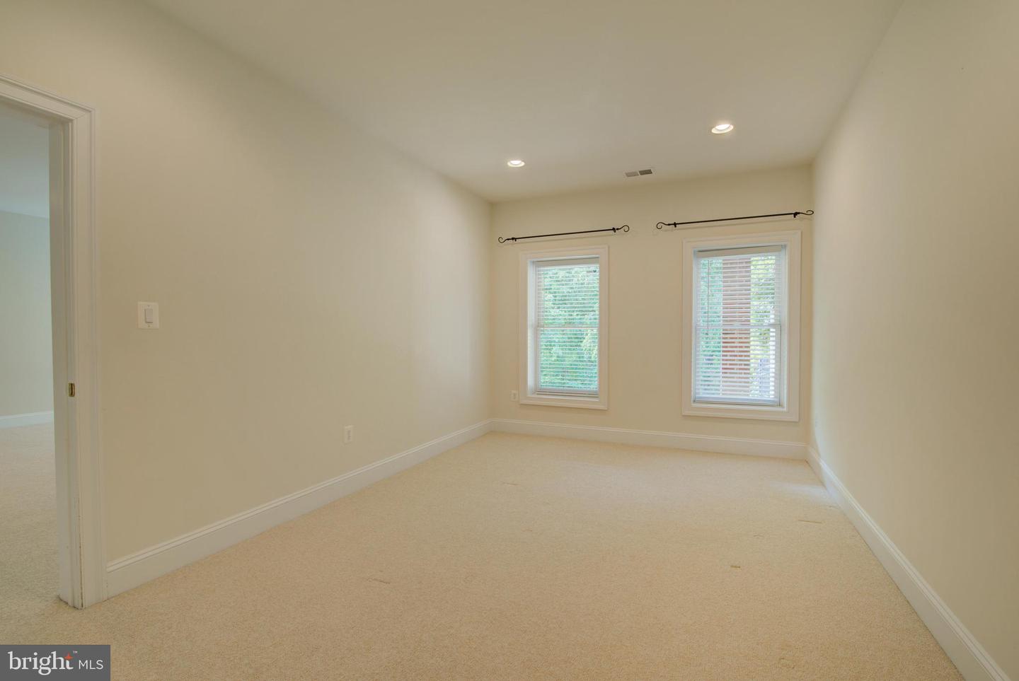 43710 BURNING SANDS TER, LEESBURG, Virginia 20176, 4 Bedrooms Bedrooms, ,4 BathroomsBathrooms,Residential,For sale,43710 BURNING SANDS TER,VALO2097362 MLS # VALO2097362