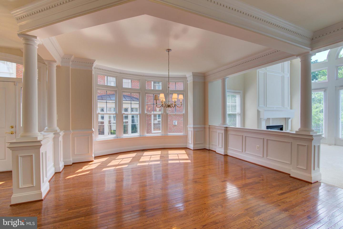 43710 BURNING SANDS TER, LEESBURG, Virginia 20176, 4 Bedrooms Bedrooms, ,4 BathroomsBathrooms,Residential,For sale,43710 BURNING SANDS TER,VALO2097362 MLS # VALO2097362