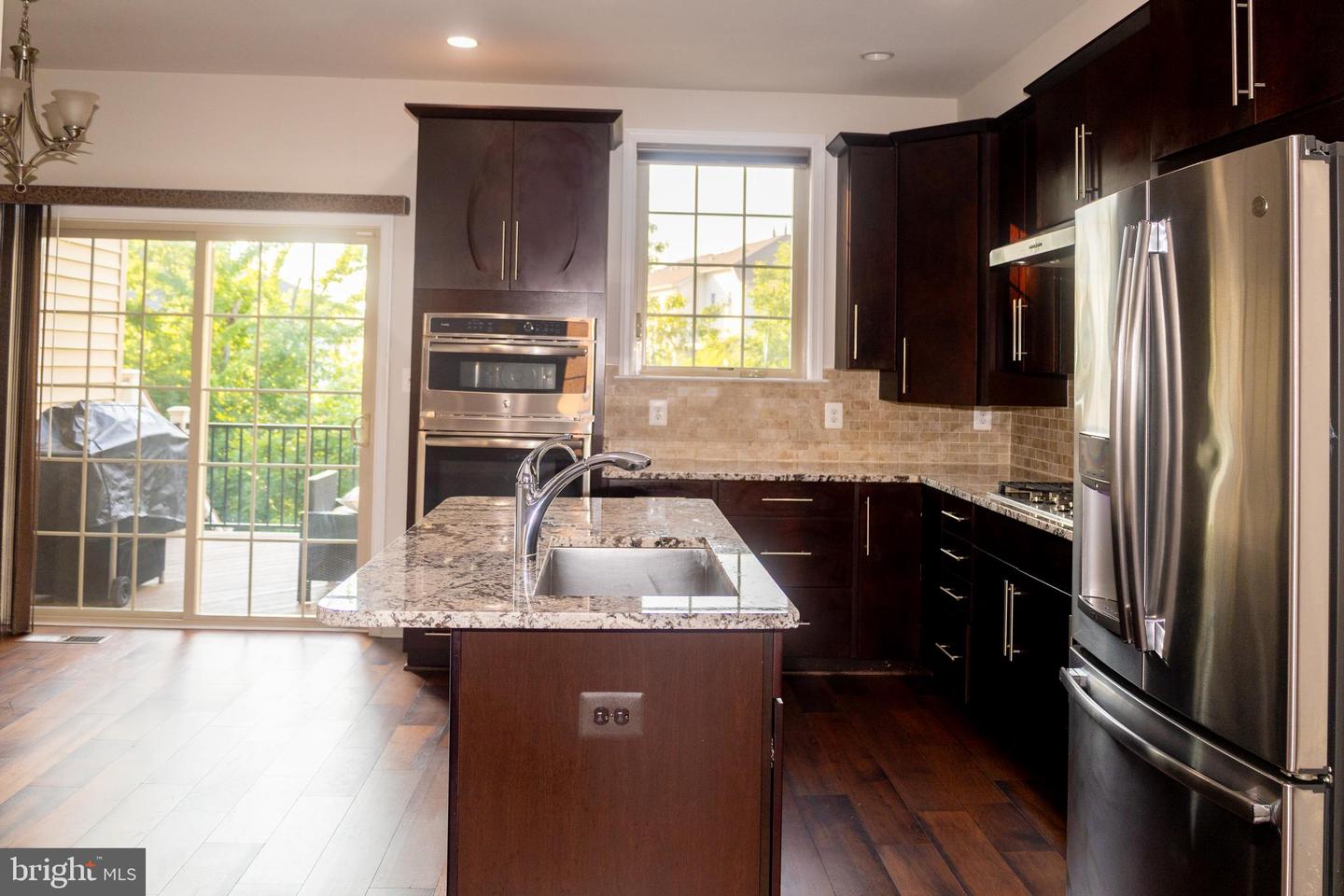42624 LISBURN CHASE TER, CHANTILLY, Virginia 20152, 3 Bedrooms Bedrooms, ,3 BathroomsBathrooms,Residential,For sale,42624 LISBURN CHASE TER,VALO2097374 MLS # VALO2097374