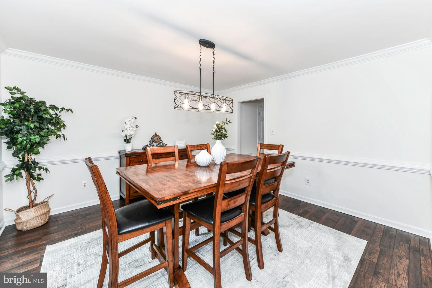 43557 GOLDEN MEADOW CIR, ASHBURN, Virginia 20147, 4 Bedrooms Bedrooms, ,2 BathroomsBathrooms,Residential,For sale,43557 GOLDEN MEADOW CIR,VALO2097410 MLS # VALO2097410