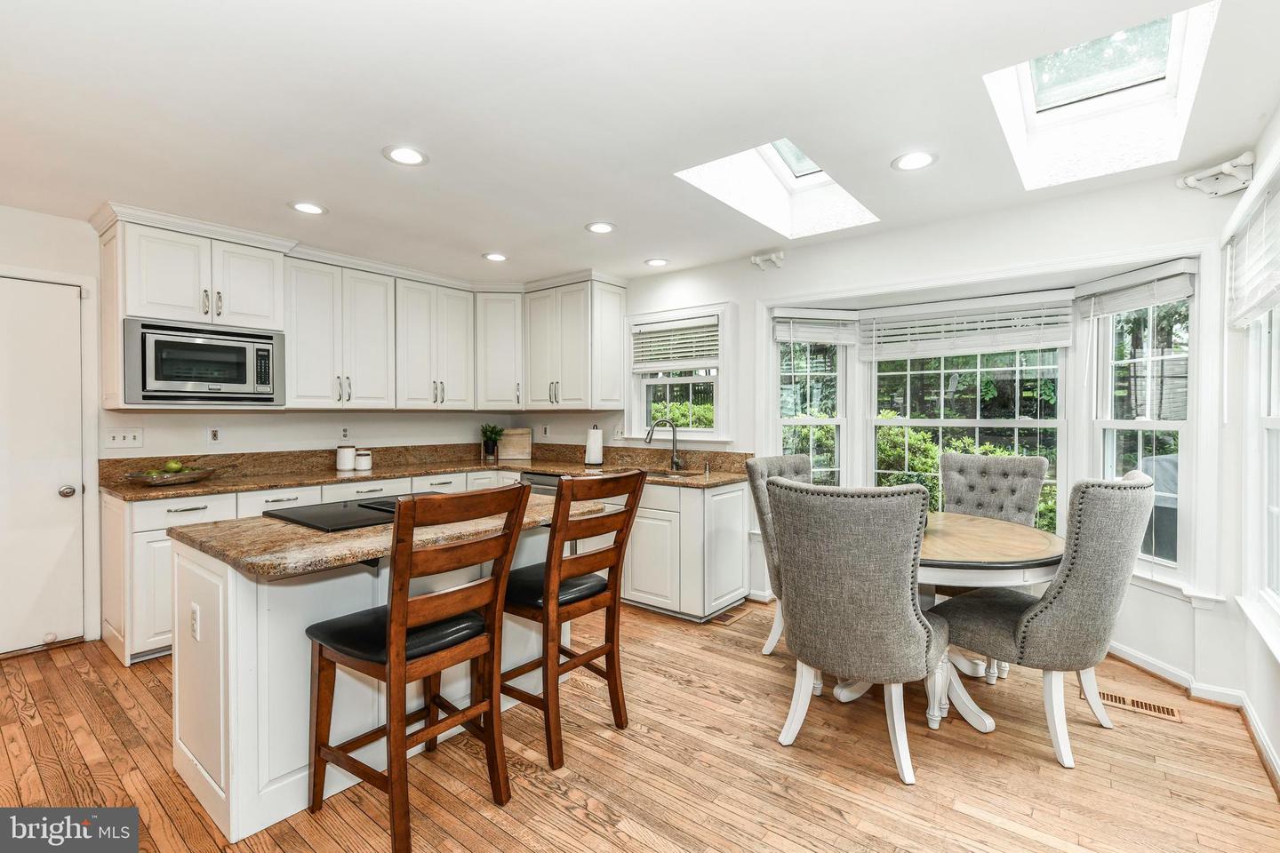 43557 GOLDEN MEADOW CIR, ASHBURN, Virginia 20147, 4 Bedrooms Bedrooms, ,2 BathroomsBathrooms,Residential,For sale,43557 GOLDEN MEADOW CIR,VALO2097410 MLS # VALO2097410