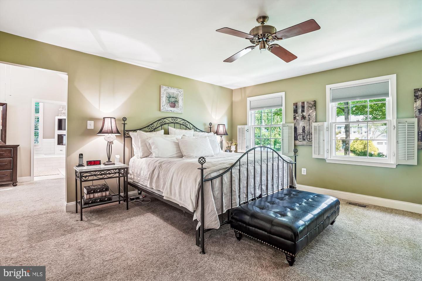 5068 WILLOW OAK PL, DUMFRIES, Virginia 22025, 5 Bedrooms Bedrooms, ,3 BathroomsBathrooms,Residential,For sale,5068 WILLOW OAK PL,VAPW2095254 MLS # VAPW2095254