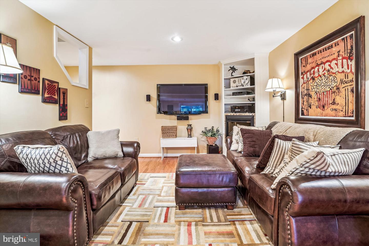 5068 WILLOW OAK PL, DUMFRIES, Virginia 22025, 5 Bedrooms Bedrooms, ,3 BathroomsBathrooms,Residential,For sale,5068 WILLOW OAK PL,VAPW2095254 MLS # VAPW2095254