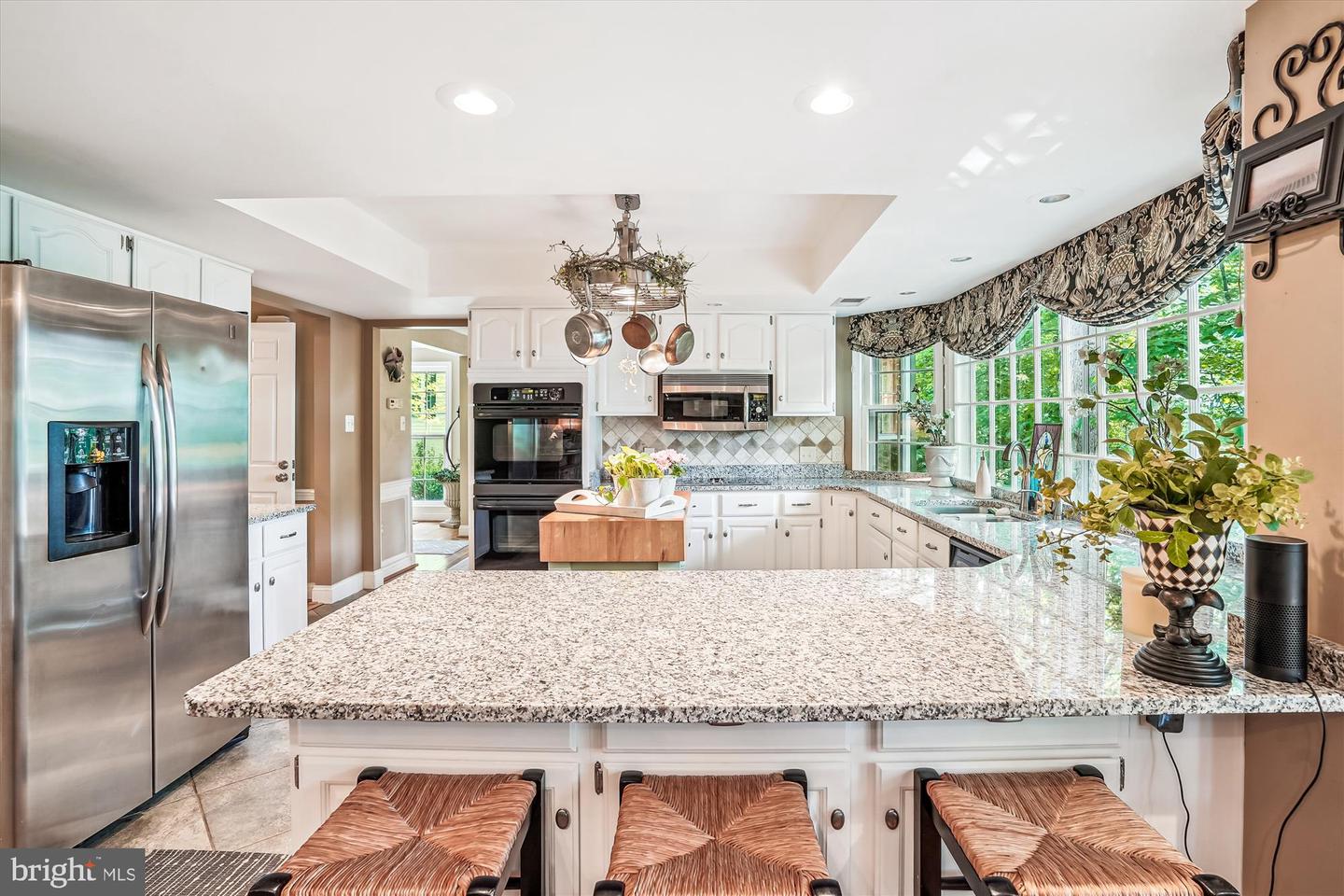 5068 WILLOW OAK PL, DUMFRIES, Virginia 22025, 5 Bedrooms Bedrooms, ,3 BathroomsBathrooms,Residential,For sale,5068 WILLOW OAK PL,VAPW2095254 MLS # VAPW2095254