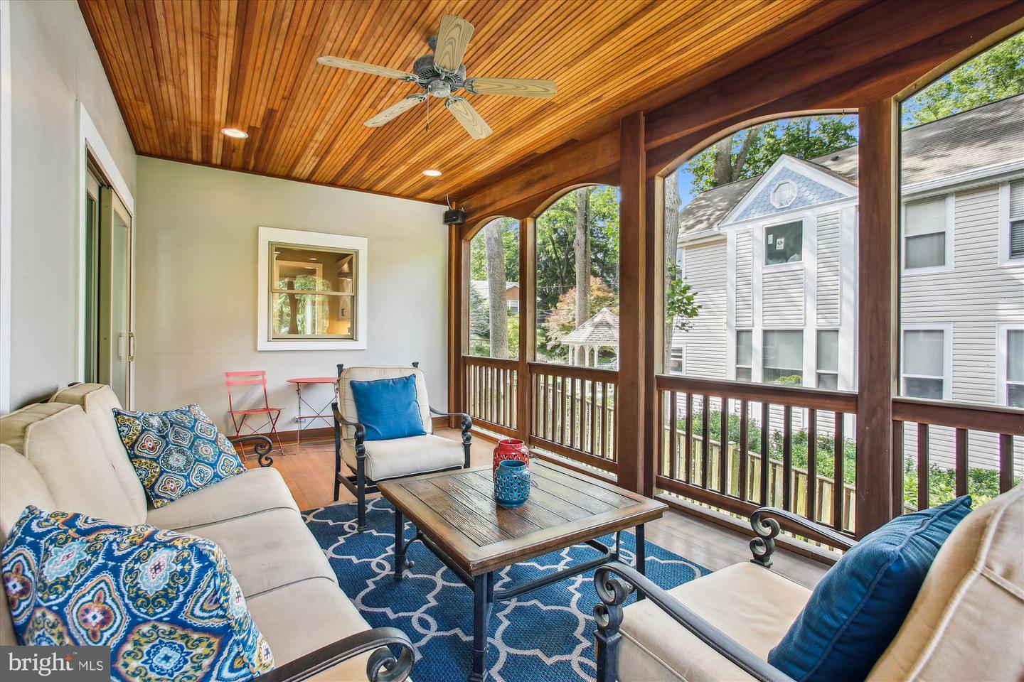 2371 N EDGEWOOD ST, ARLINGTON, Virginia 22207, 4 Bedrooms Bedrooms, ,4 BathroomsBathrooms,Residential,For sale,2371 N EDGEWOOD ST,VAAR2058034 MLS # VAAR2058034