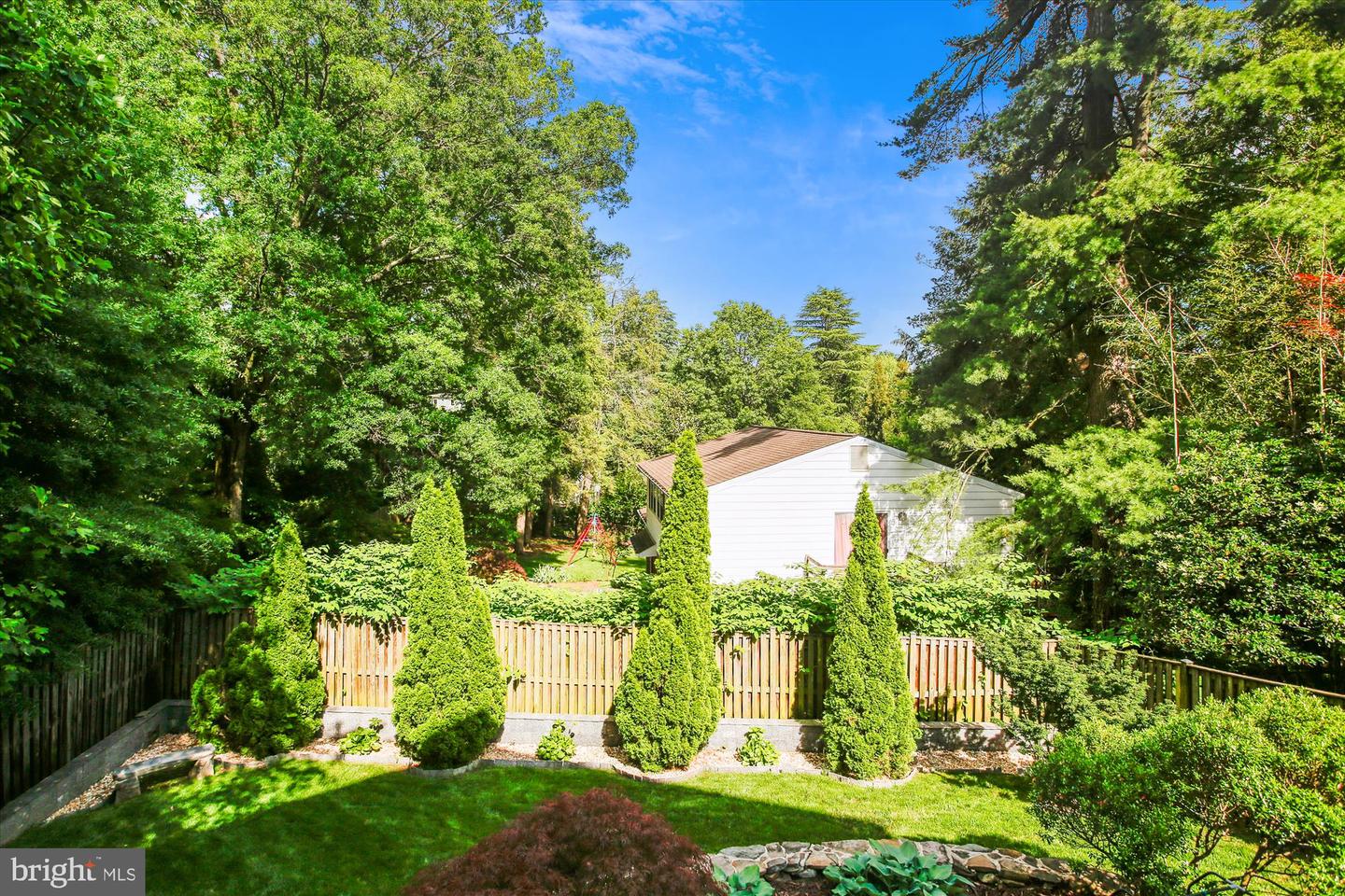 2371 N EDGEWOOD ST, ARLINGTON, Virginia 22207, 4 Bedrooms Bedrooms, ,4 BathroomsBathrooms,Residential,For sale,2371 N EDGEWOOD ST,VAAR2058034 MLS # VAAR2058034