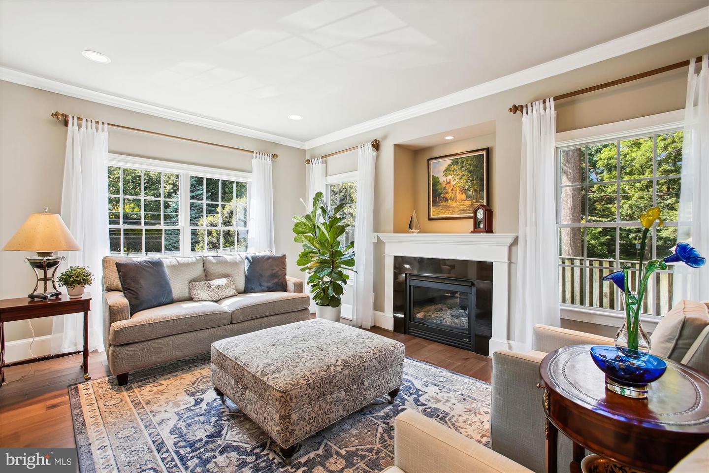 2371 N EDGEWOOD ST, ARLINGTON, Virginia 22207, 4 Bedrooms Bedrooms, ,4 BathroomsBathrooms,Residential,For sale,2371 N EDGEWOOD ST,VAAR2058034 MLS # VAAR2058034