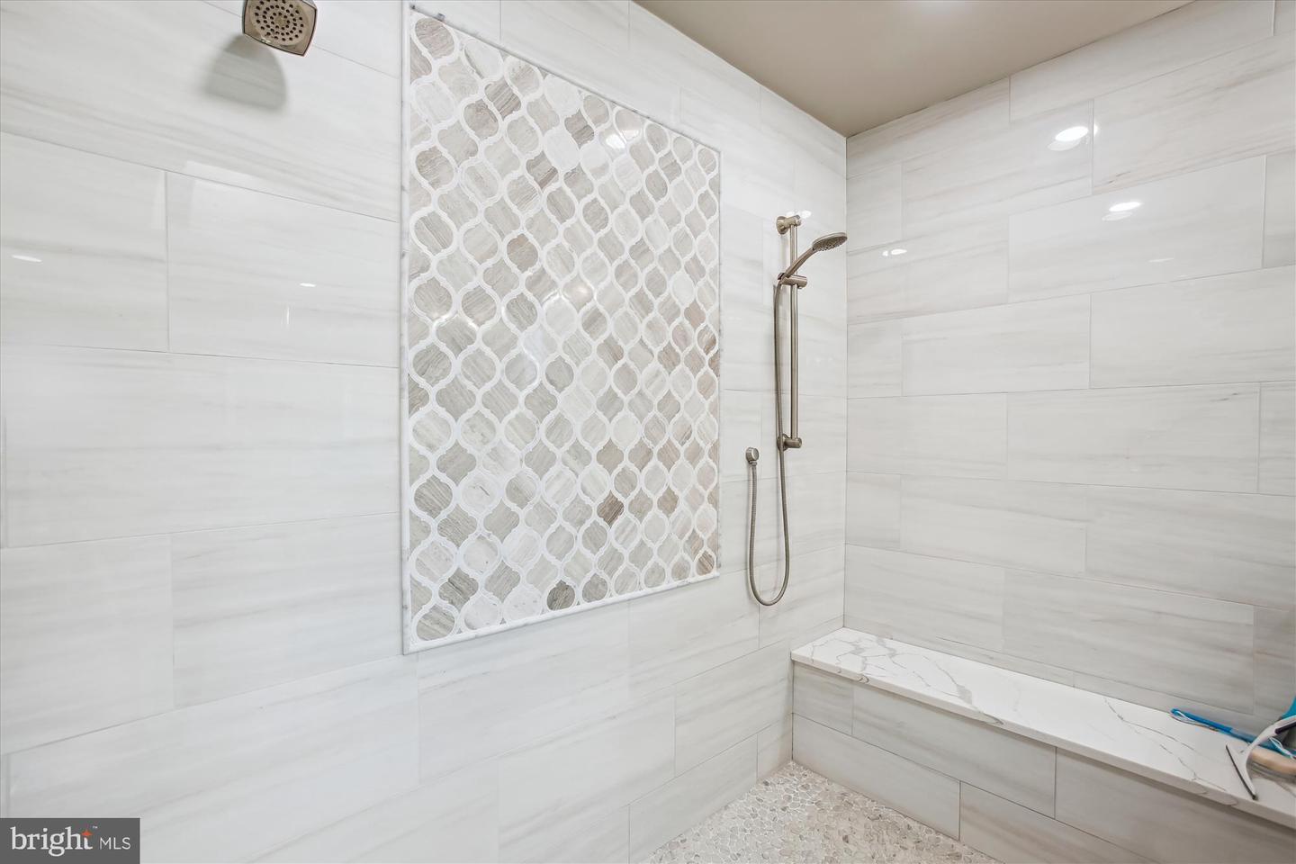 2371 N EDGEWOOD ST, ARLINGTON, Virginia 22207, 4 Bedrooms Bedrooms, ,4 BathroomsBathrooms,Residential,For sale,2371 N EDGEWOOD ST,VAAR2058034 MLS # VAAR2058034