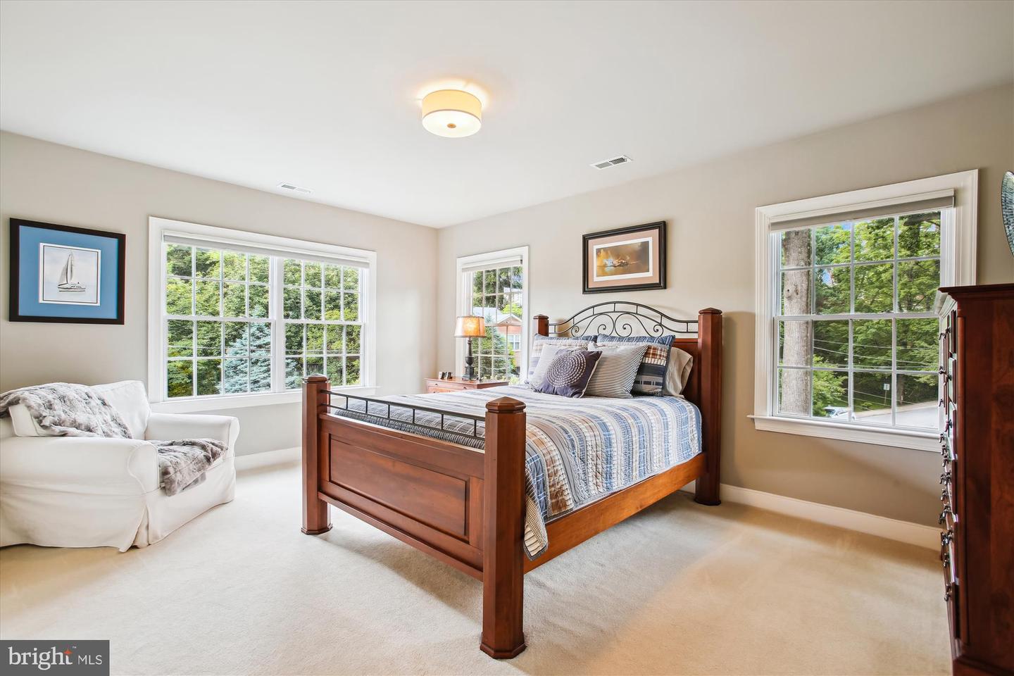 2371 N EDGEWOOD ST, ARLINGTON, Virginia 22207, 4 Bedrooms Bedrooms, ,4 BathroomsBathrooms,Residential,For sale,2371 N EDGEWOOD ST,VAAR2058034 MLS # VAAR2058034
