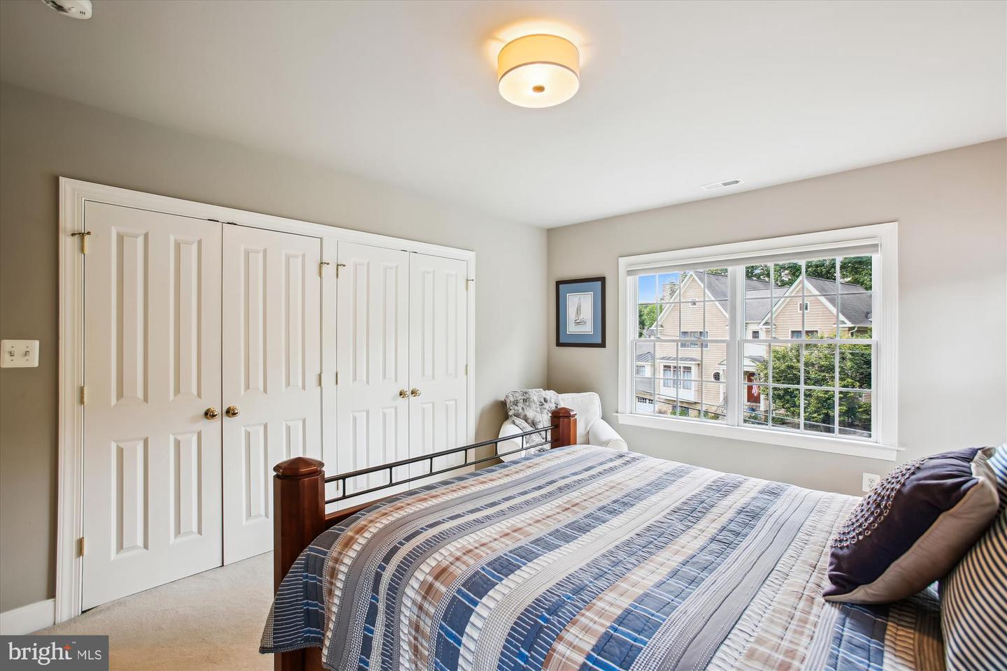2371 N EDGEWOOD ST, ARLINGTON, Virginia 22207, 4 Bedrooms Bedrooms, ,4 BathroomsBathrooms,Residential,For sale,2371 N EDGEWOOD ST,VAAR2058034 MLS # VAAR2058034