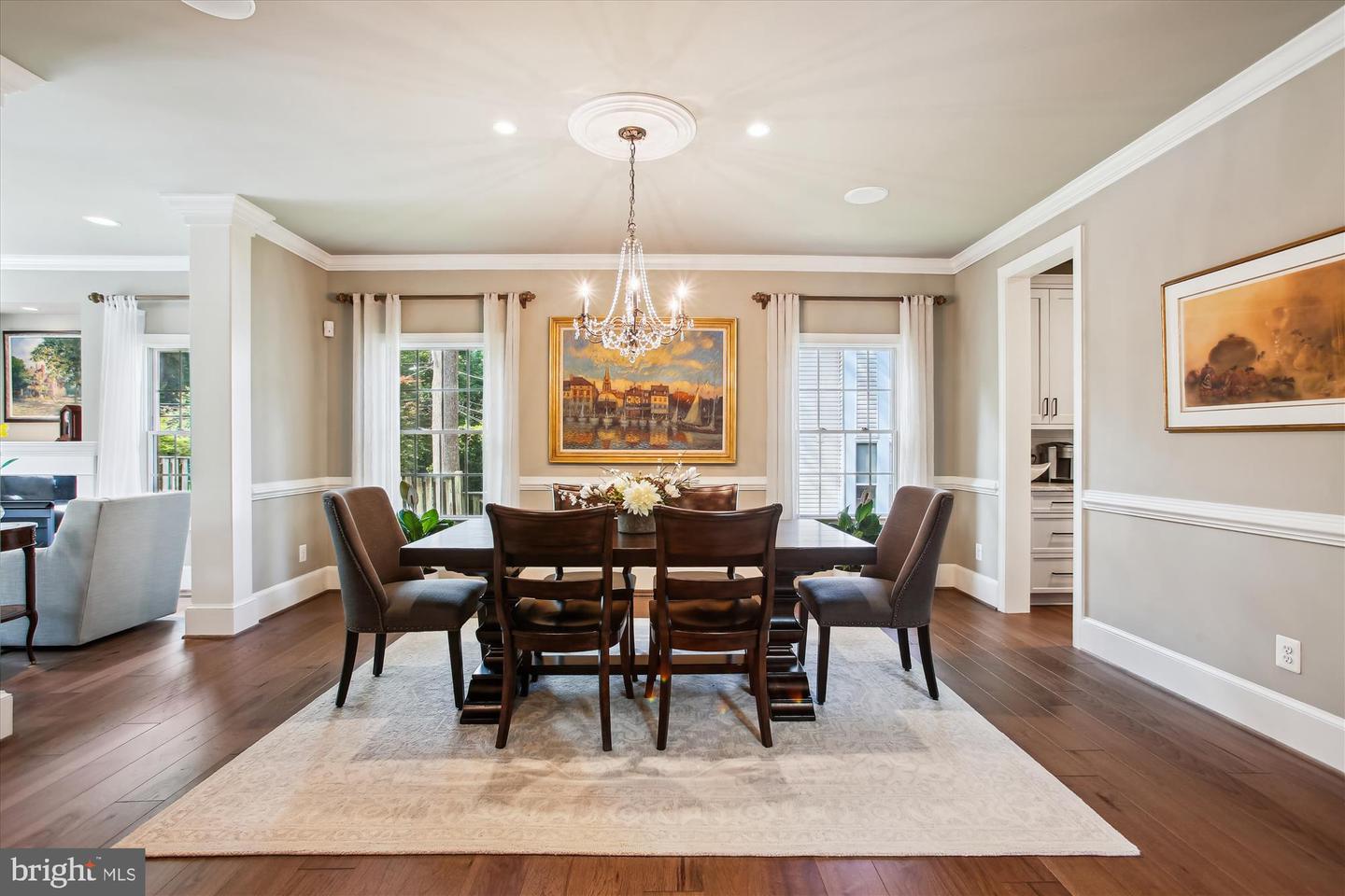 2371 N EDGEWOOD ST, ARLINGTON, Virginia 22207, 4 Bedrooms Bedrooms, ,4 BathroomsBathrooms,Residential,For sale,2371 N EDGEWOOD ST,VAAR2058034 MLS # VAAR2058034