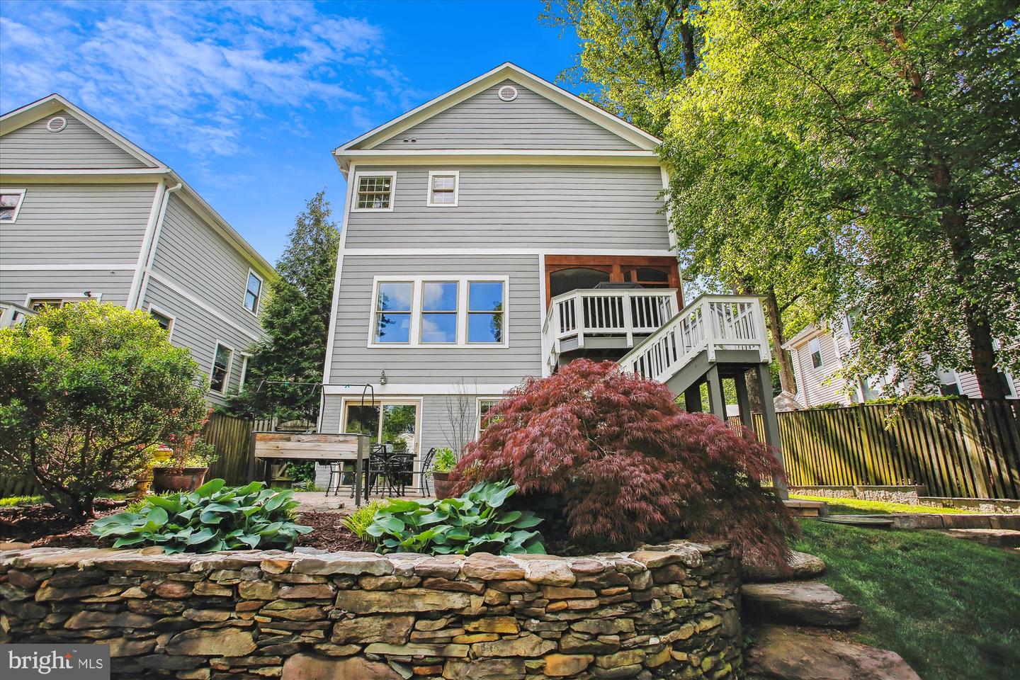 2371 N EDGEWOOD ST, ARLINGTON, Virginia 22207, 4 Bedrooms Bedrooms, ,4 BathroomsBathrooms,Residential,For sale,2371 N EDGEWOOD ST,VAAR2058034 MLS # VAAR2058034