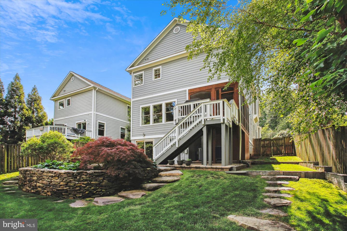 2371 N EDGEWOOD ST, ARLINGTON, Virginia 22207, 4 Bedrooms Bedrooms, ,4 BathroomsBathrooms,Residential,For sale,2371 N EDGEWOOD ST,VAAR2058034 MLS # VAAR2058034