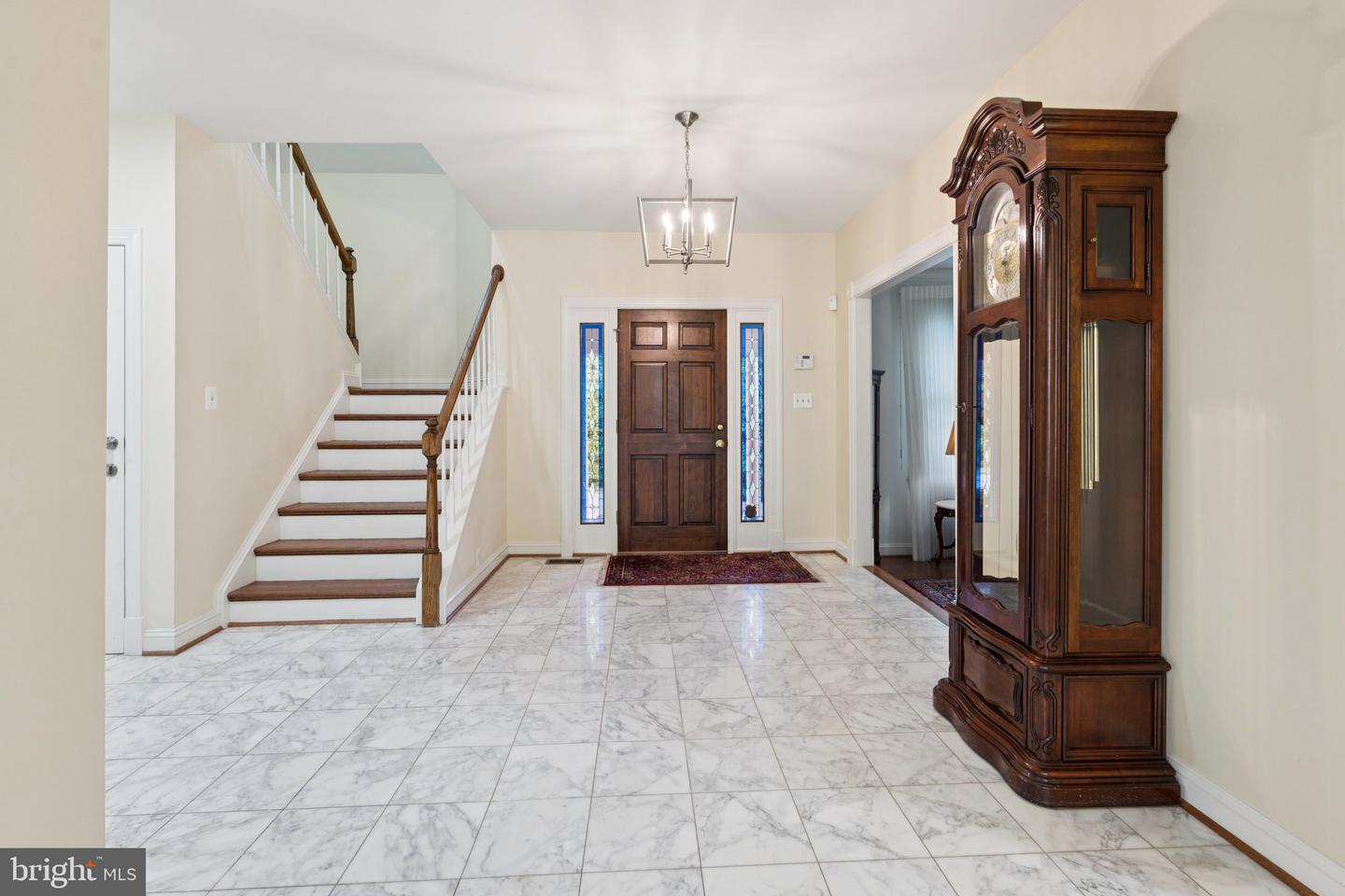 1292 MIDDLETON CT, VIENNA, Virginia 22182, 5 Bedrooms Bedrooms, ,4 BathroomsBathrooms,Residential,For sale,1292 MIDDLETON CT,VAFX2242378 MLS # VAFX2242378