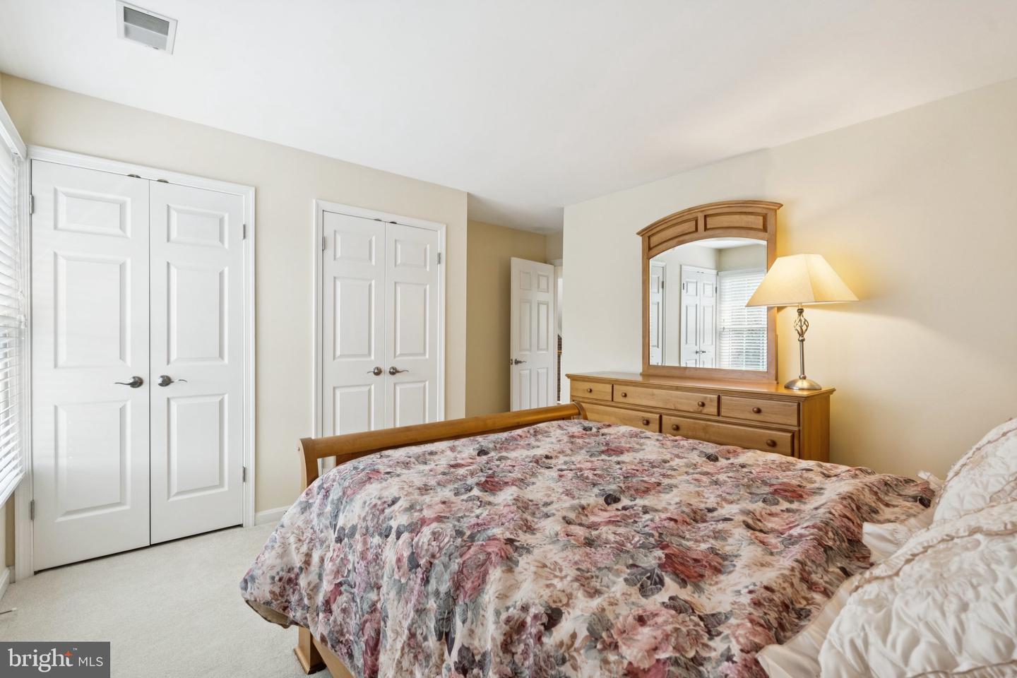 1292 MIDDLETON CT, VIENNA, Virginia 22182, 5 Bedrooms Bedrooms, ,4 BathroomsBathrooms,Residential,For sale,1292 MIDDLETON CT,VAFX2242378 MLS # VAFX2242378