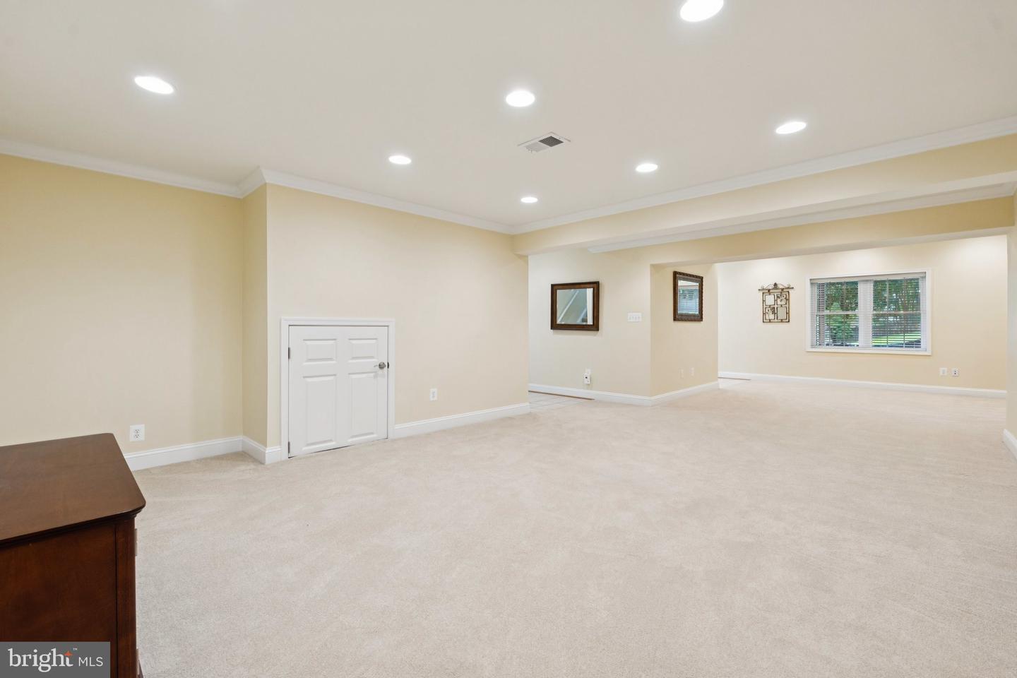 1292 MIDDLETON CT, VIENNA, Virginia 22182, 5 Bedrooms Bedrooms, ,4 BathroomsBathrooms,Residential,For sale,1292 MIDDLETON CT,VAFX2242378 MLS # VAFX2242378