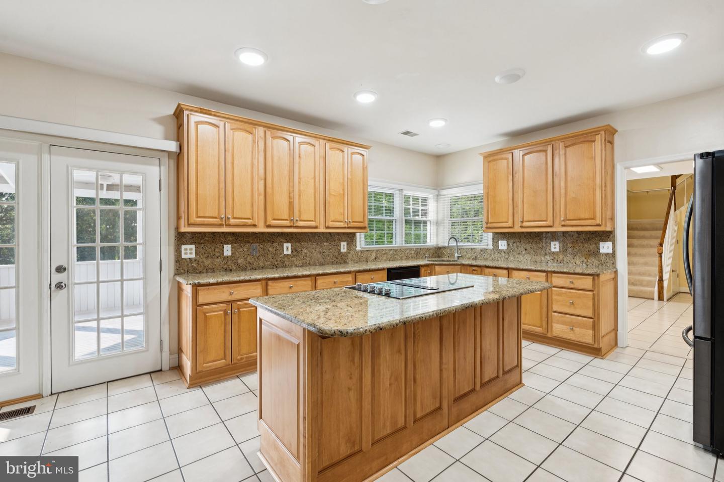 1292 MIDDLETON CT, VIENNA, Virginia 22182, 5 Bedrooms Bedrooms, ,4 BathroomsBathrooms,Residential,For sale,1292 MIDDLETON CT,VAFX2242378 MLS # VAFX2242378
