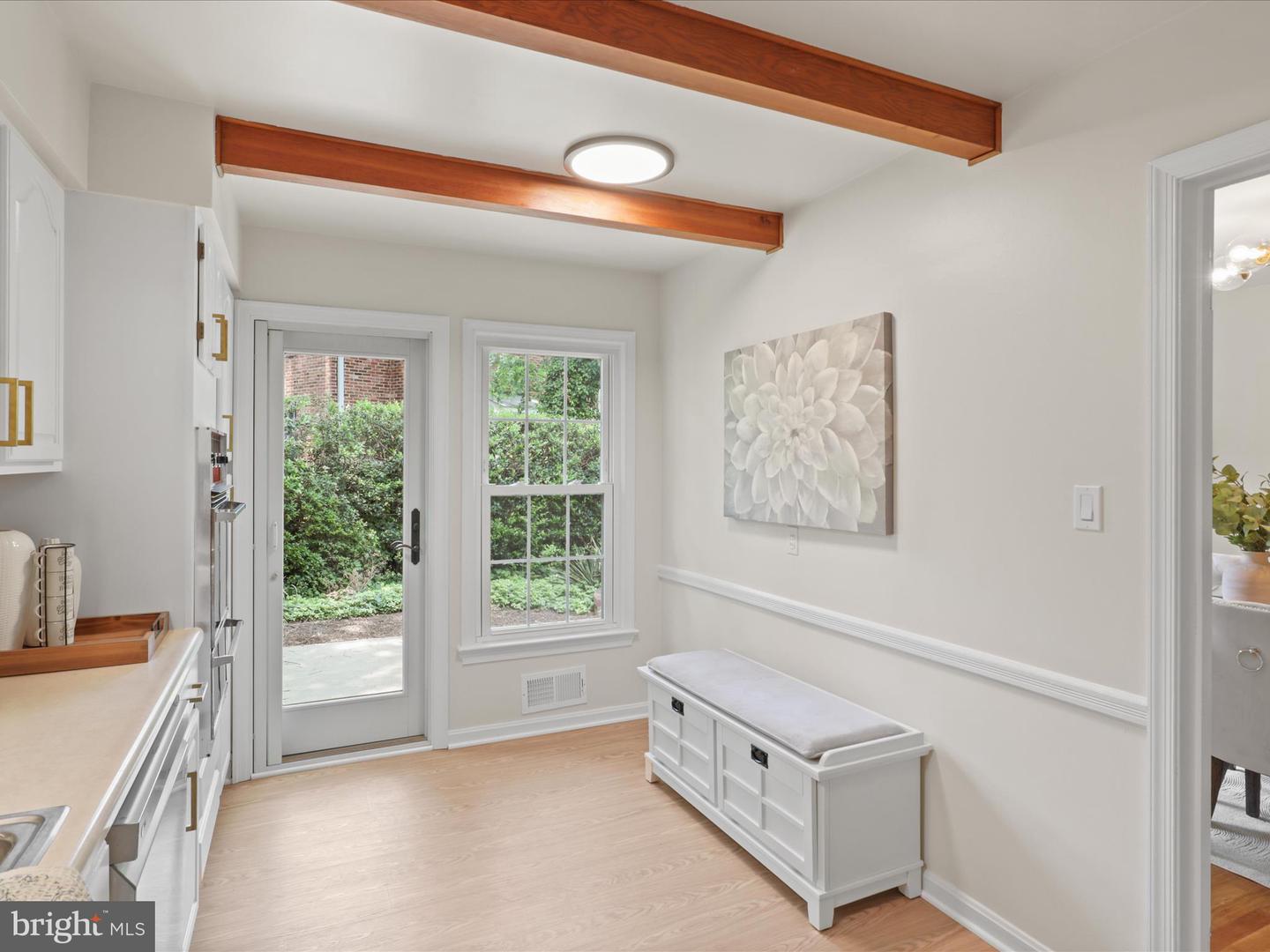 7400 LANHAM RD, FALLS CHURCH, Virginia 22043, 5 Bedrooms Bedrooms, ,2 BathroomsBathrooms,Residential,For sale,7400 LANHAM RD,VAFX2242428 MLS # VAFX2242428