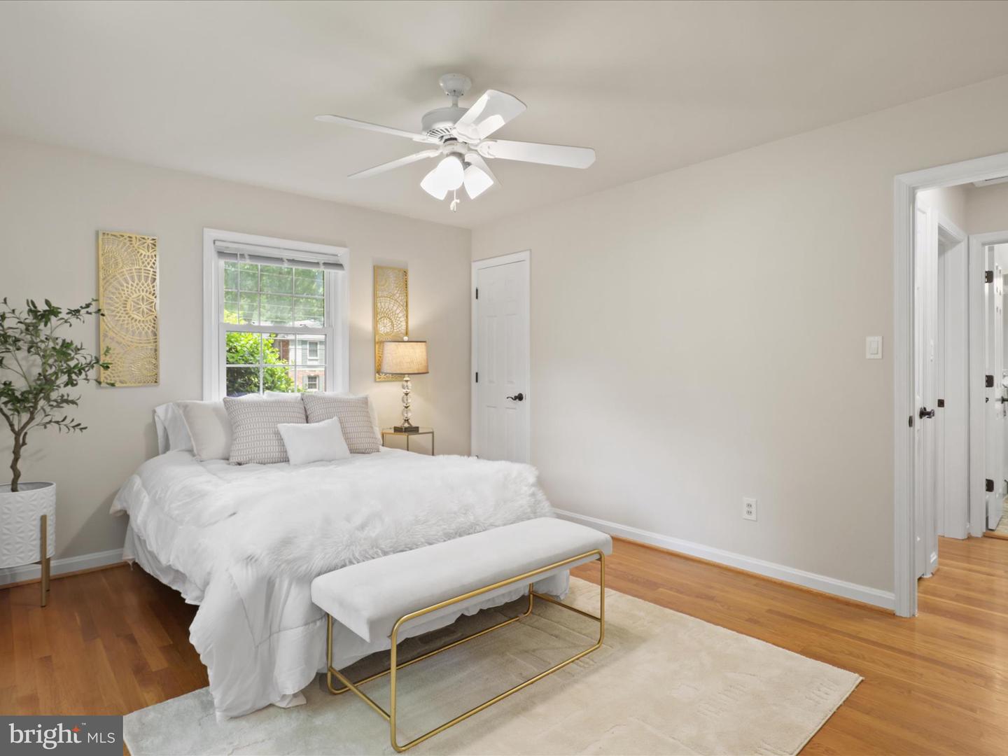 7400 LANHAM RD, FALLS CHURCH, Virginia 22043, 5 Bedrooms Bedrooms, ,2 BathroomsBathrooms,Residential,For sale,7400 LANHAM RD,VAFX2242428 MLS # VAFX2242428