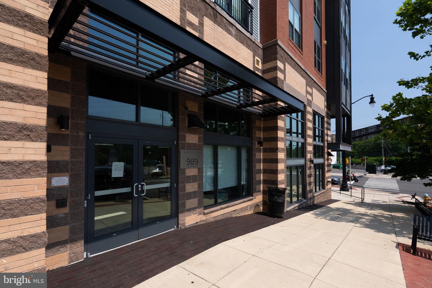 989 S BUCHANAN ST #409, ARLINGTON, Virginia 22204, 1 Bedroom Bedrooms, ,1 BathroomBathrooms,Residential,For sale,989 S BUCHANAN ST #409,VAAR2058028 MLS # VAAR2058028