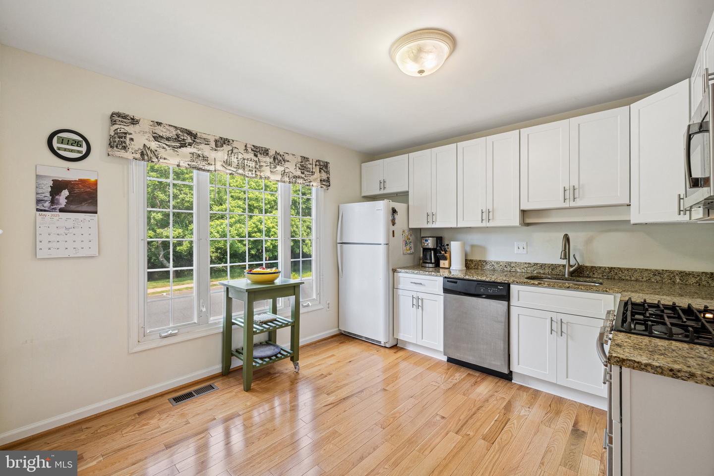 7433 COLTON LN, MANASSAS, Virginia 20109, 3 Bedrooms Bedrooms, ,2 BathroomsBathrooms,Residential,For sale,7433 COLTON LN,VAPW2095318 MLS # VAPW2095318