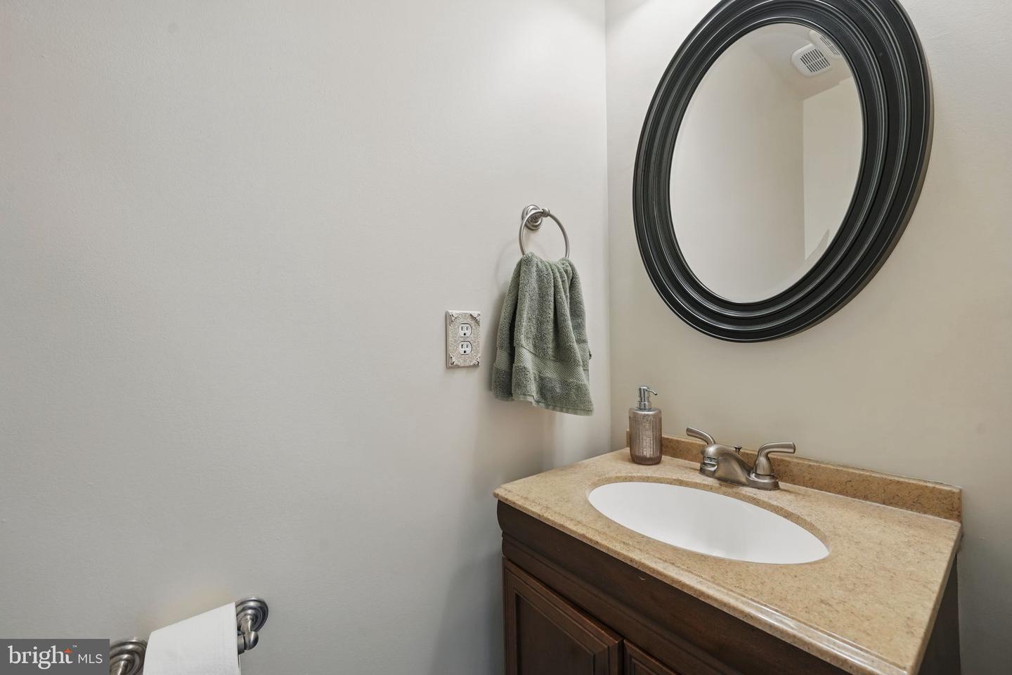 4549 DIEHL CT, WOODBRIDGE, Virginia 22193, 4 Bedrooms Bedrooms, ,3 BathroomsBathrooms,Residential,For sale,4549 DIEHL CT,VAPW2095320 MLS # VAPW2095320