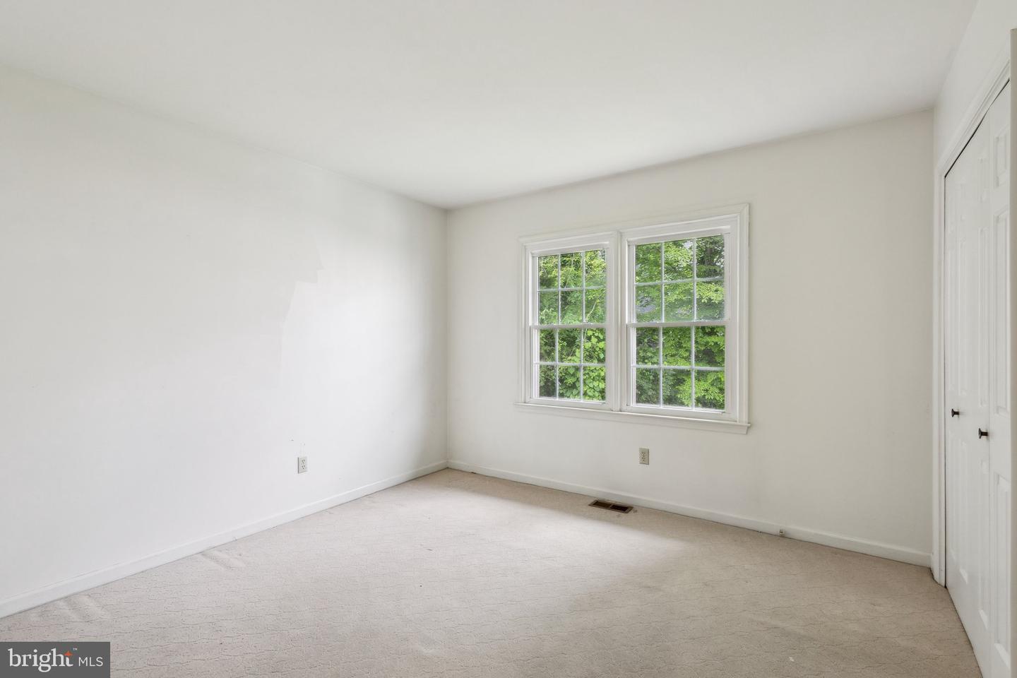 3112 FAIR WOODS PKWY, FAIRFAX, Virginia 22030, 3 Bedrooms Bedrooms, ,2 BathroomsBathrooms,Residential,For sale,3112 FAIR WOODS PKWY,VAFC2006358 MLS # VAFC2006358
