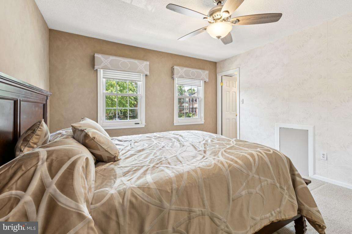 2756 KNOLLSIDE LN, VIENNA, Virginia 22180, 3 Bedrooms Bedrooms, ,1 BathroomBathrooms,Residential,For sale,2756 KNOLLSIDE LN,VAFX2242764 MLS # VAFX2242764