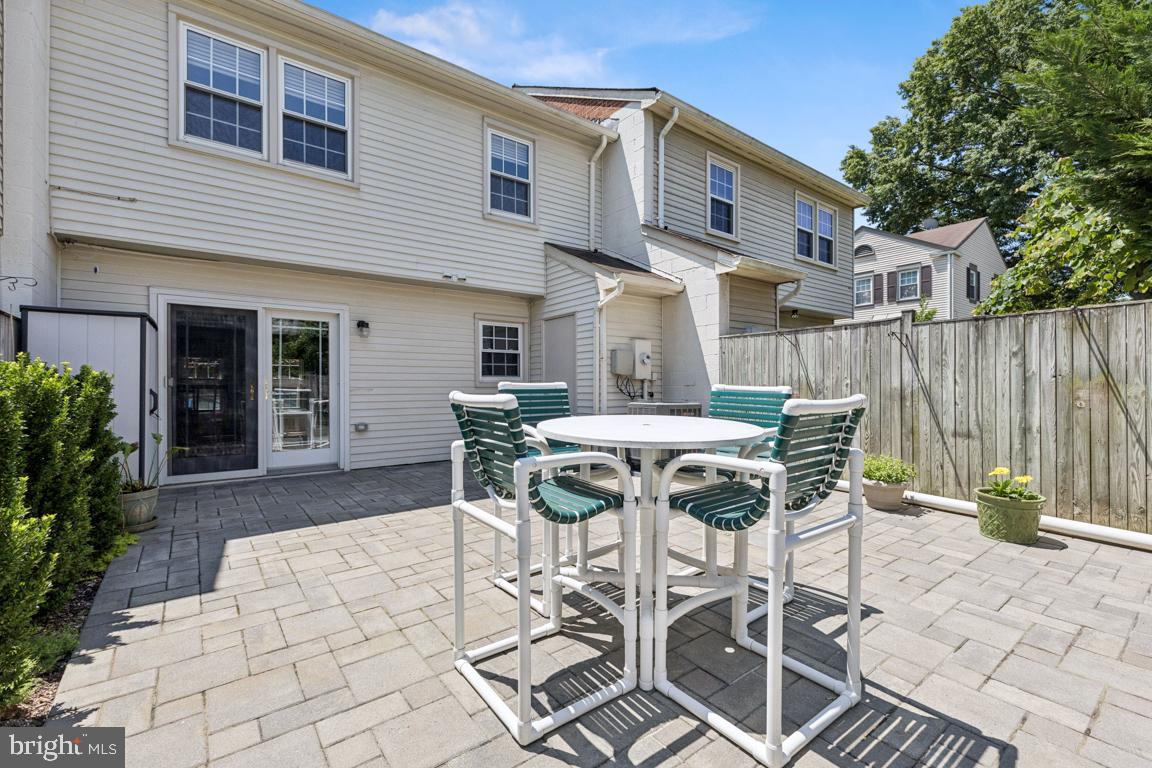 2756 KNOLLSIDE LN, VIENNA, Virginia 22180, 3 Bedrooms Bedrooms, ,1 BathroomBathrooms,Residential,For sale,2756 KNOLLSIDE LN,VAFX2242764 MLS # VAFX2242764