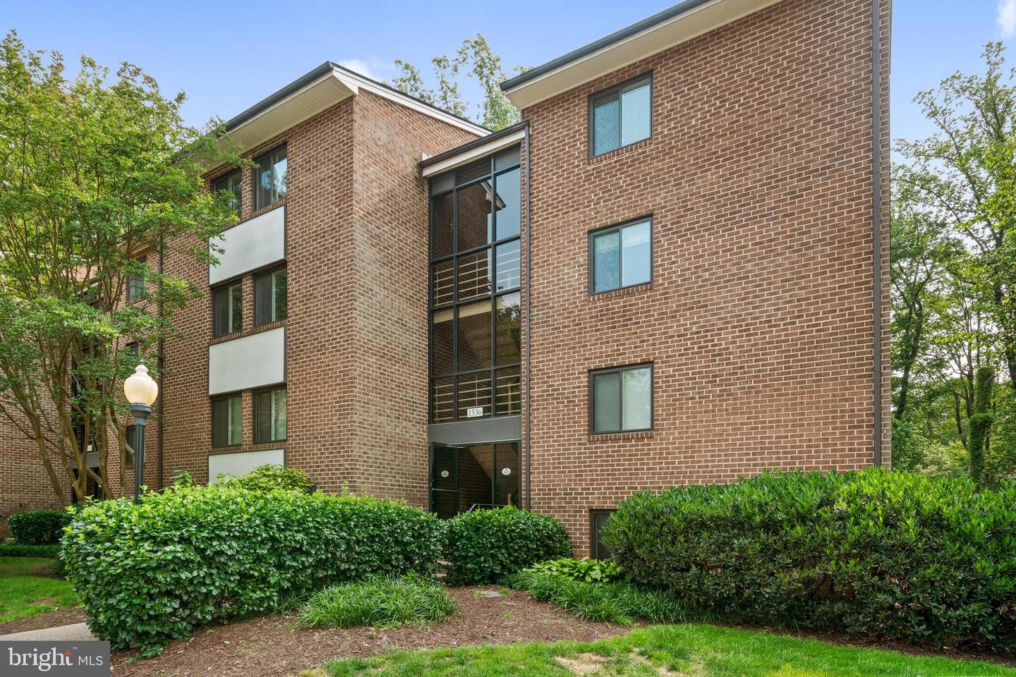 1536 NORTHGATE SQ #21, RESTON, Virginia 20190, 2 Bedrooms Bedrooms, ,1 BathroomBathrooms,Residential,For sale,1536 NORTHGATE SQ #21,VAFX2242846 MLS # VAFX2242846