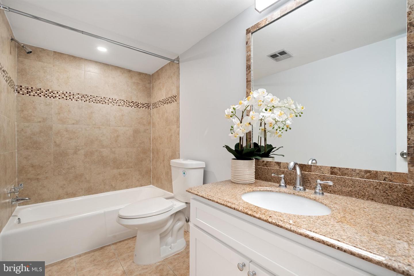 1536 NORTHGATE SQ #21, RESTON, Virginia 20190, 2 Bedrooms Bedrooms, ,1 BathroomBathrooms,Residential,For sale,1536 NORTHGATE SQ #21,VAFX2242846 MLS # VAFX2242846