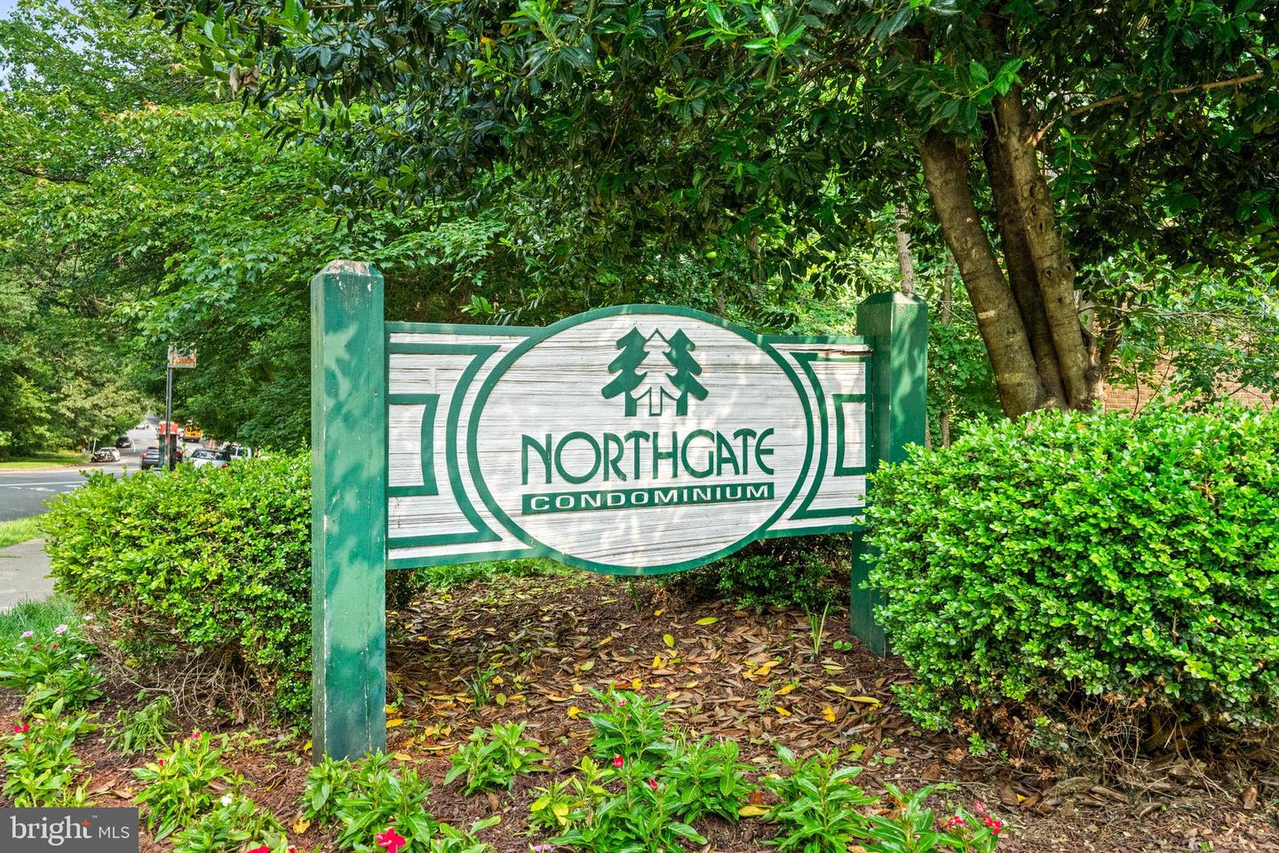 1536 NORTHGATE SQ #21, RESTON, Virginia 20190, 2 Bedrooms Bedrooms, ,1 BathroomBathrooms,Residential,For sale,1536 NORTHGATE SQ #21,VAFX2242846 MLS # VAFX2242846