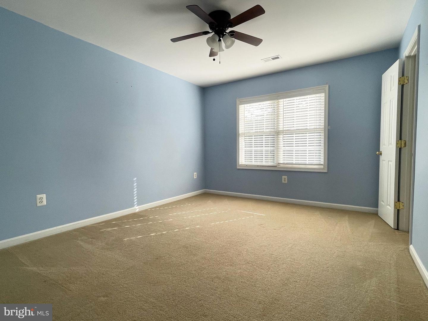 7209 FOX TRL, WARRENTON, Virginia 20186, 3 Bedrooms Bedrooms, 8 Rooms Rooms,2 BathroomsBathrooms,Residential,For sale,7209 FOX TRL,VAFQ2016752 MLS # VAFQ2016752