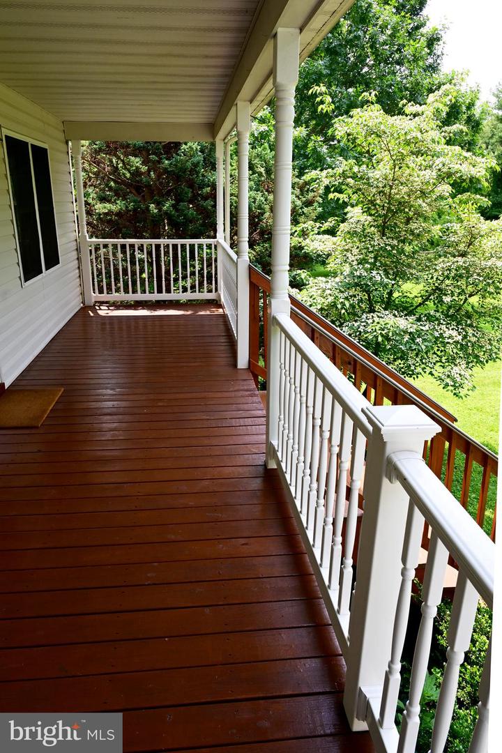7209 FOX TRL, WARRENTON, Virginia 20186, 3 Bedrooms Bedrooms, 8 Rooms Rooms,2 BathroomsBathrooms,Residential,For sale,7209 FOX TRL,VAFQ2016752 MLS # VAFQ2016752