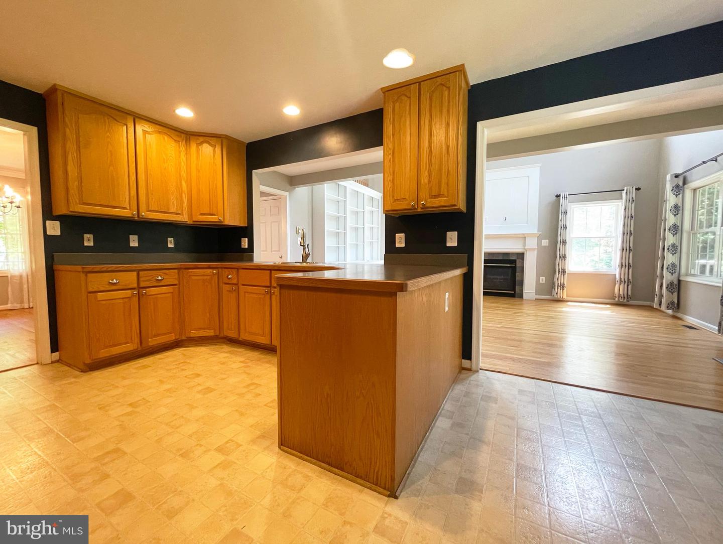 7209 FOX TRL, WARRENTON, Virginia 20186, 3 Bedrooms Bedrooms, 8 Rooms Rooms,2 BathroomsBathrooms,Residential,For sale,7209 FOX TRL,VAFQ2016752 MLS # VAFQ2016752