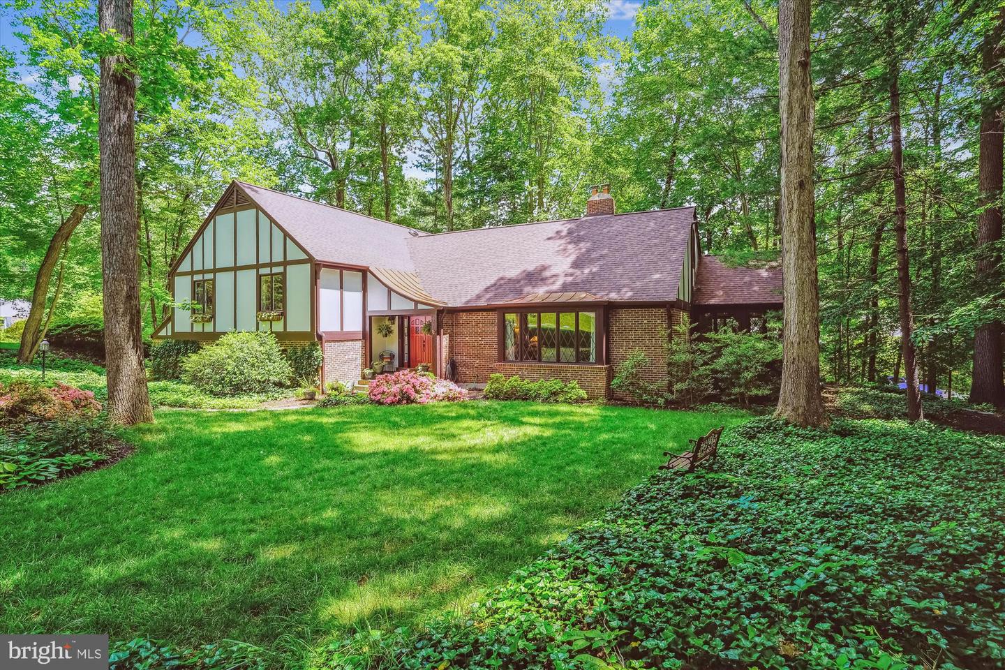 4499 LARCHMONT CT, DUMFRIES, Virginia 22025, 4 Bedrooms Bedrooms, ,3 BathroomsBathrooms,Residential,For sale,4499 LARCHMONT CT,VAPW2095474 MLS # VAPW2095474