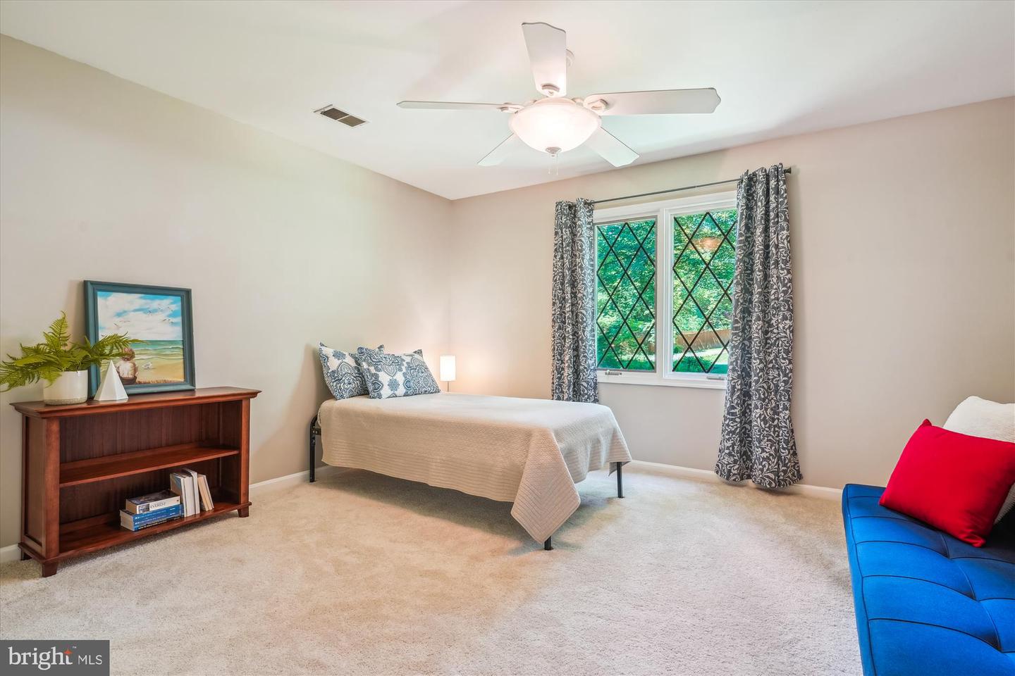 4499 LARCHMONT CT, DUMFRIES, Virginia 22025, 4 Bedrooms Bedrooms, ,3 BathroomsBathrooms,Residential,For sale,4499 LARCHMONT CT,VAPW2095474 MLS # VAPW2095474