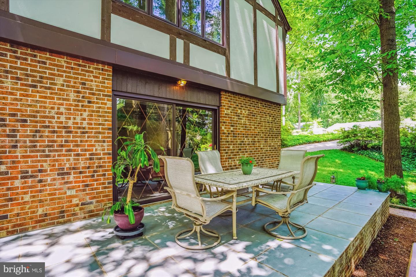 4499 LARCHMONT CT, DUMFRIES, Virginia 22025, 4 Bedrooms Bedrooms, ,3 BathroomsBathrooms,Residential,For sale,4499 LARCHMONT CT,VAPW2095474 MLS # VAPW2095474