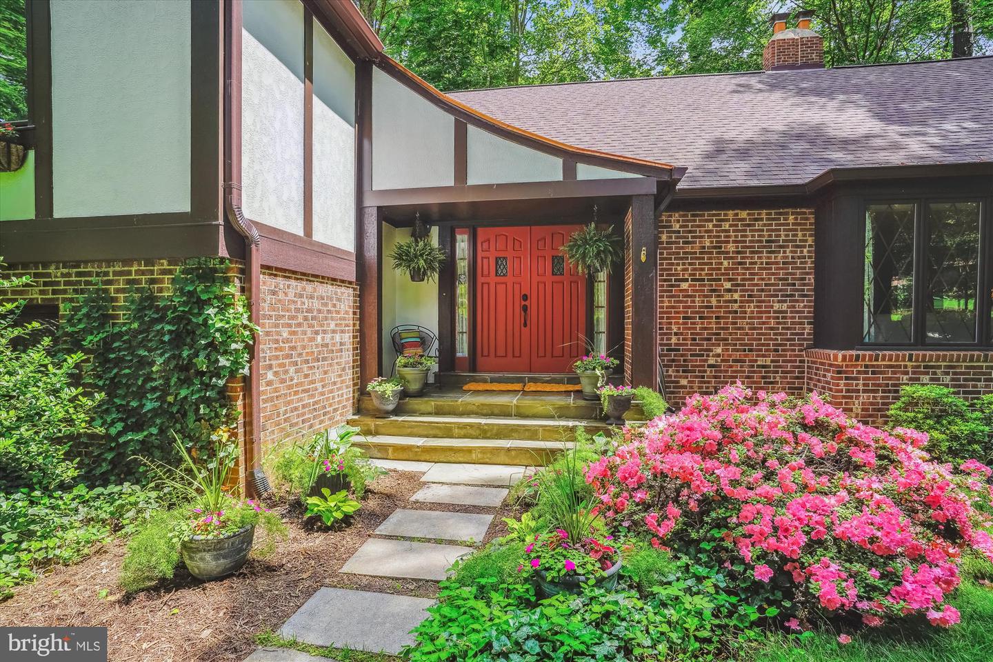 4499 LARCHMONT CT, DUMFRIES, Virginia 22025, 4 Bedrooms Bedrooms, ,3 BathroomsBathrooms,Residential,For sale,4499 LARCHMONT CT,VAPW2095474 MLS # VAPW2095474