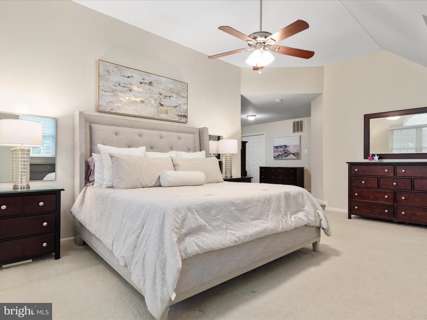 12015 MEADOWVILLE CT, HERNDON, Virginia 20170, 5 Bedrooms Bedrooms, ,3 BathroomsBathrooms,Residential,For sale,12015 MEADOWVILLE CT,VAFX2242940 MLS # VAFX2242940
