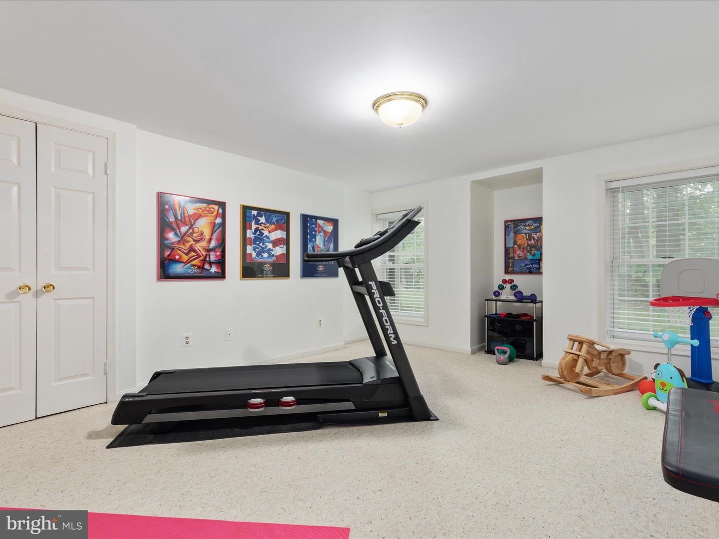 12015 MEADOWVILLE CT, HERNDON, Virginia 20170, 5 Bedrooms Bedrooms, ,3 BathroomsBathrooms,Residential,For sale,12015 MEADOWVILLE CT,VAFX2242940 MLS # VAFX2242940