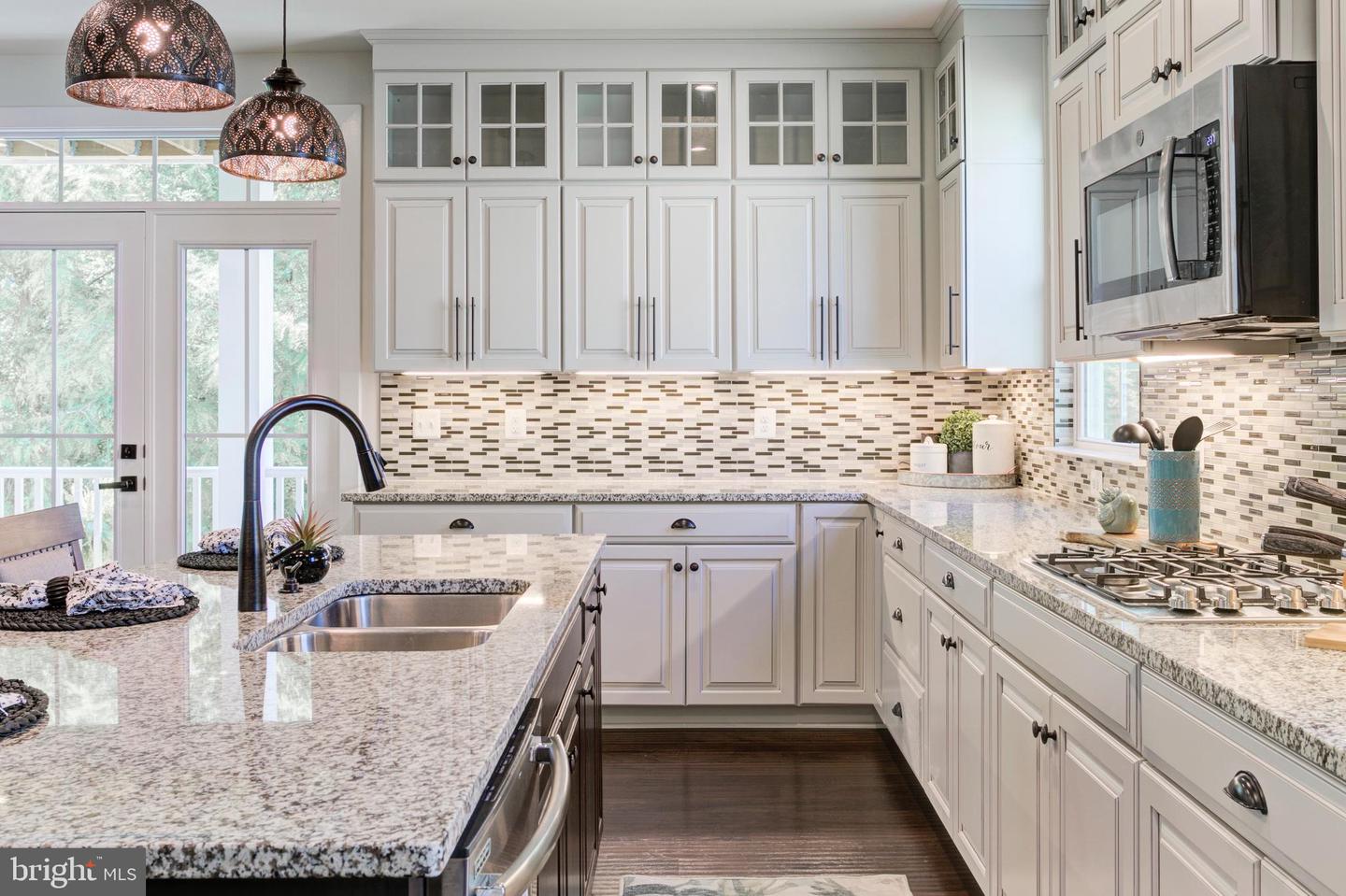 2346 SWEET PEPPERBRUSH LOOP, DUMFRIES, Virginia 22026, 5 Bedrooms Bedrooms, ,4 BathroomsBathrooms,Residential,For sale,2346 SWEET PEPPERBRUSH LOOP,VAPW2095484 MLS # VAPW2095484